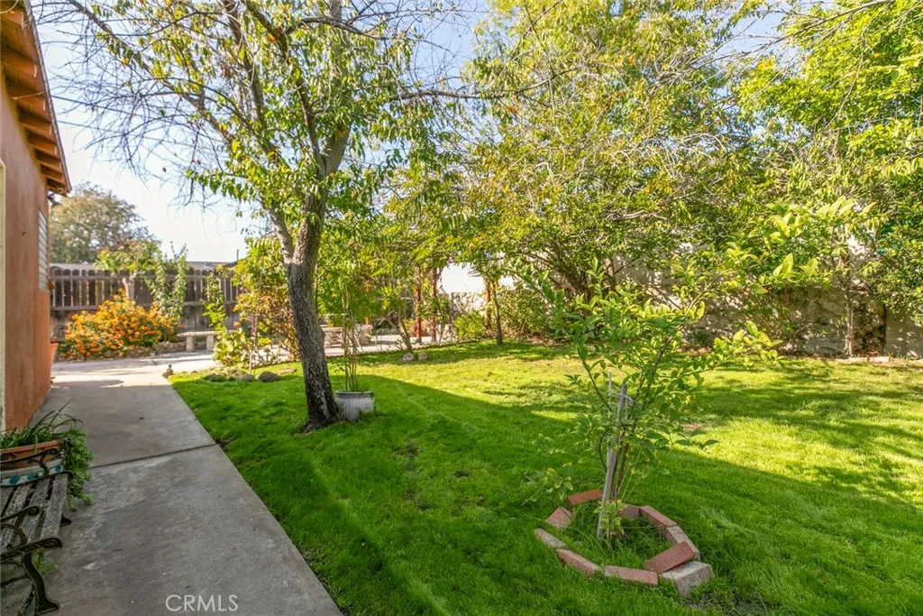 7419 Kraft, North Hollywood, California 91605 home-pic-23